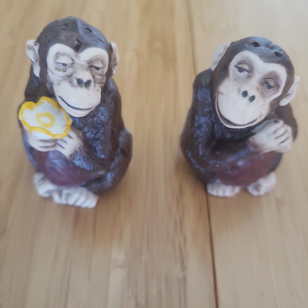 Franklin Mint 1987 Noahs Ark Theme Pair Monkeys Salt & Pepper Shakers